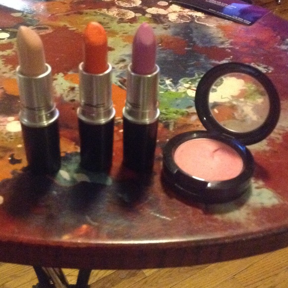 Mac lipstick and one powder blush