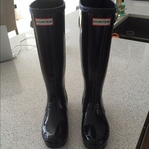Hunter boots size 7