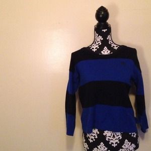 Abercrombie & Fitch sweater