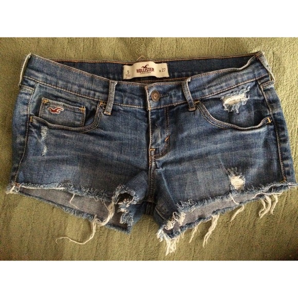 Hollister shorts!