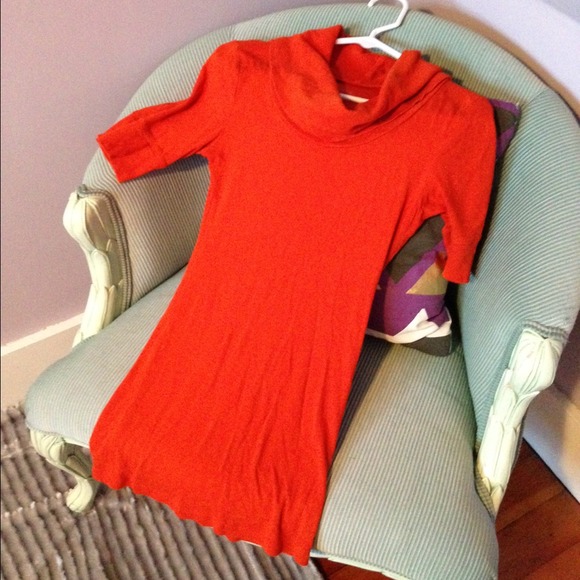 Short-sleeve Turtle Neck Top, Express