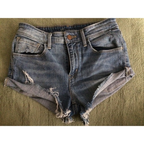 Levi Shorts!