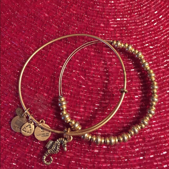 Alex and Ani bundle for @Lilyflower123