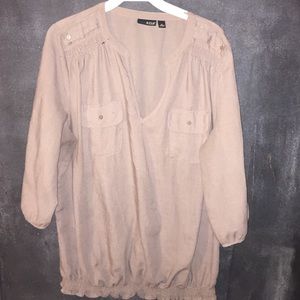 Three quarter sleeve brown shirt