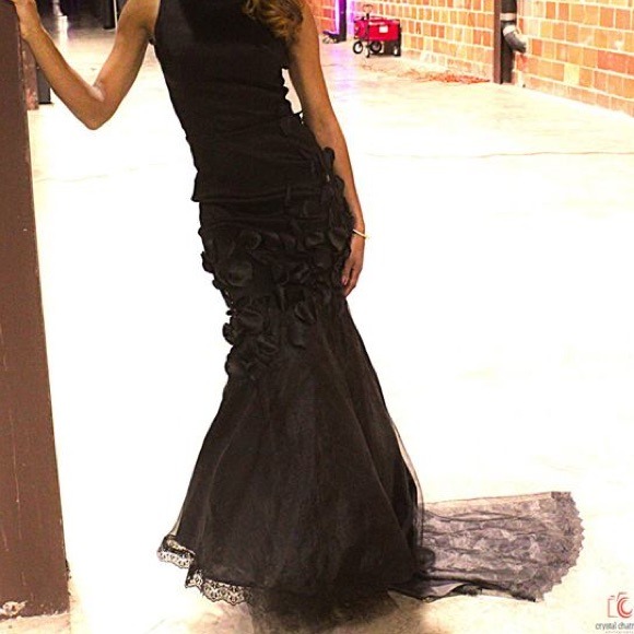 Mermaid gown with train