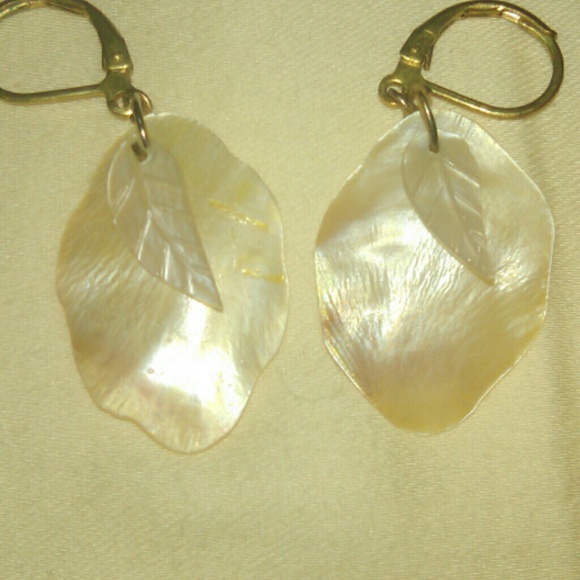 Earring Bundle - Picture 3 of 3