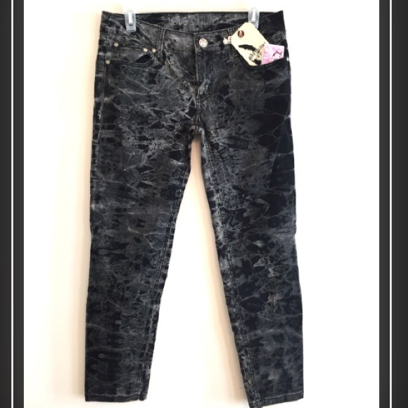 NWT Love Culture Acid Washed Tie Dye Skinny Jeans
