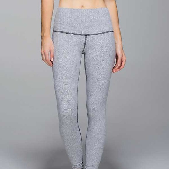 LULULEMON wunder under roll down herringbone
