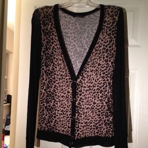 Leopard button cardigan size L