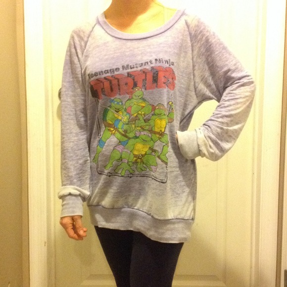 teenage mutant ninja turtle Tops - Ninja Turtle distressed top