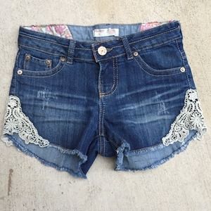 NWOT Cute Denim Shorts