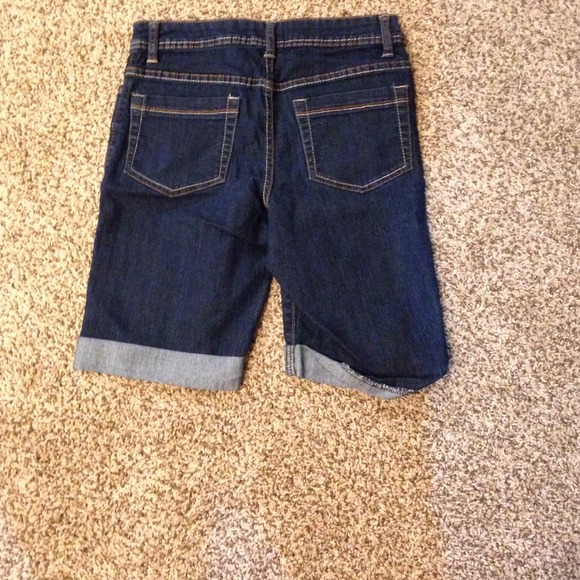Capris - Picture 2 of 2