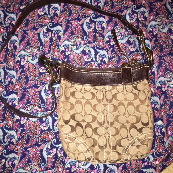 🔴sold in bundle🔴Coach crossbody