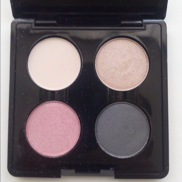 Mac FAFI eyes 1 and 2 - Picture 2 of 4