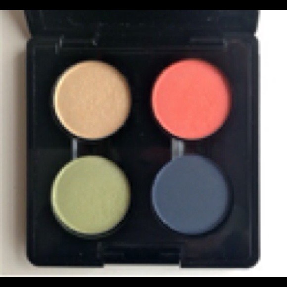 Mac FAFI eyes 1 and 2 - Picture 4 of 4