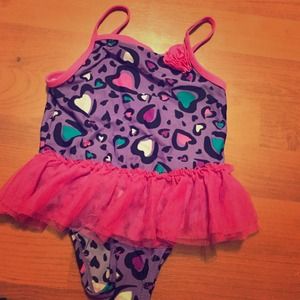 ⛔️sold⛔️2t swimsuit