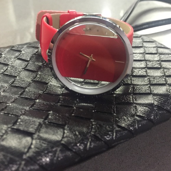 Red clear dial watch - Picture 3 of 3