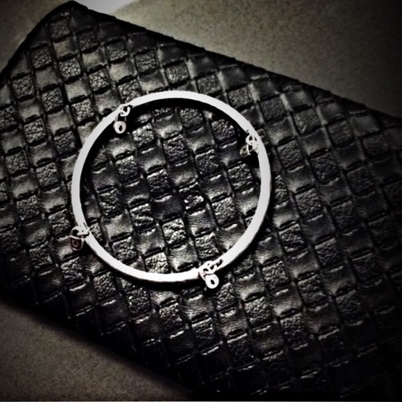Accessories - Silver Lock bangle