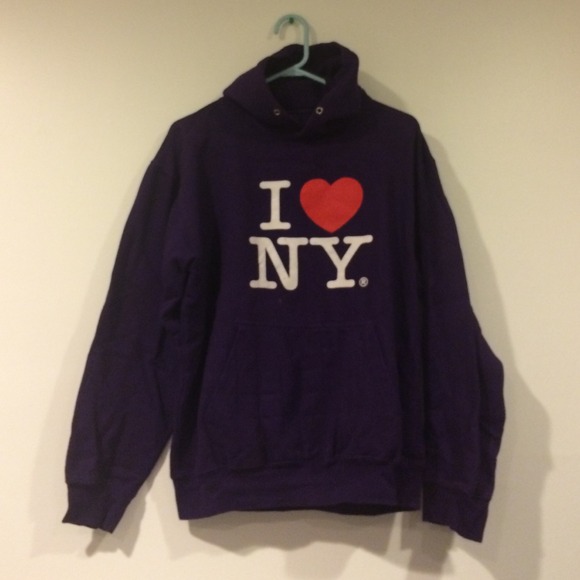 I ❤️ NY sweatshirt