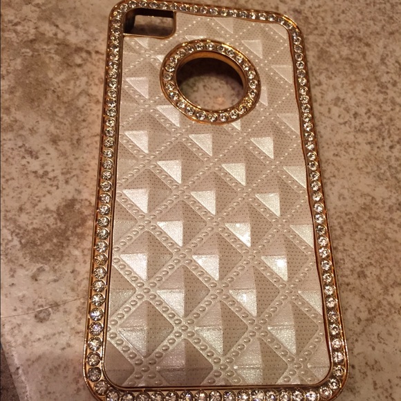 Gold and cream iPhone 4 cover