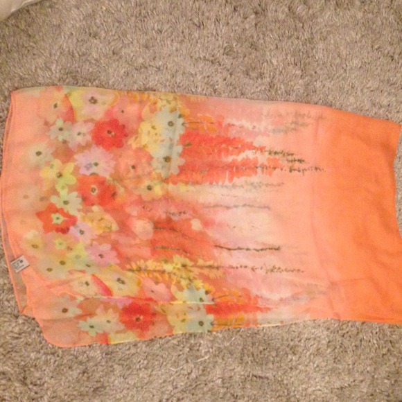Floral Printed Scarf