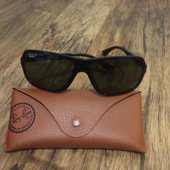Ray-Ban Accessories - Ray-Ban polarized sunglasses