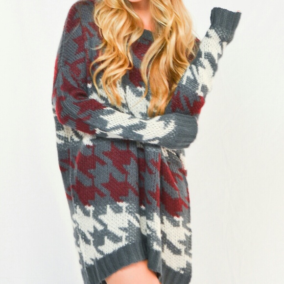 Oversized Knit Pattern Sweater