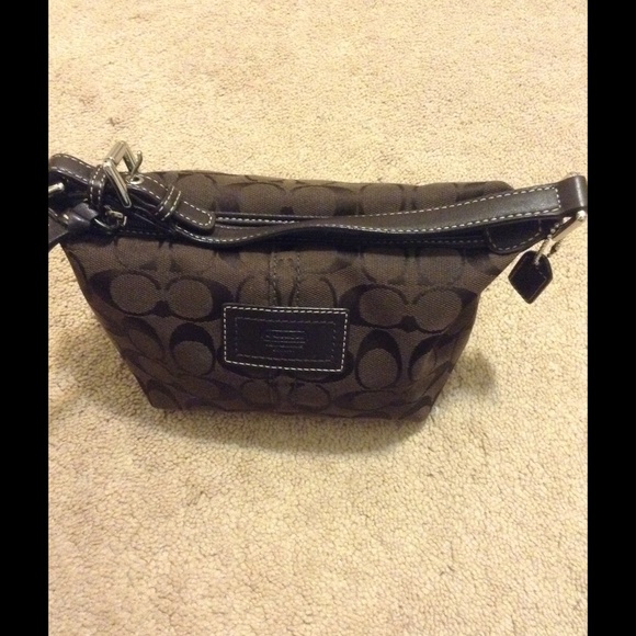 Authentic Coach Purse - Picture 2 of 4