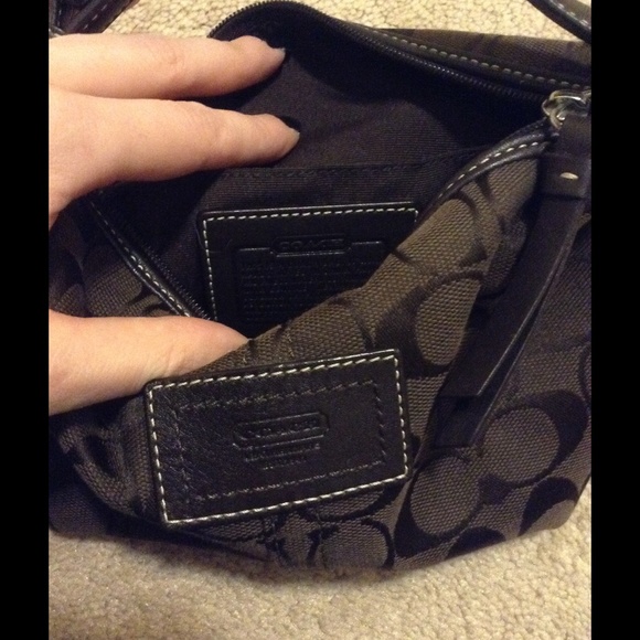 Authentic Coach Purse - Picture 4 of 4