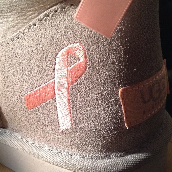 Cancer uggs - Picture 2 of 4