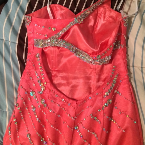 Prom Dress - Picture 2 of 4