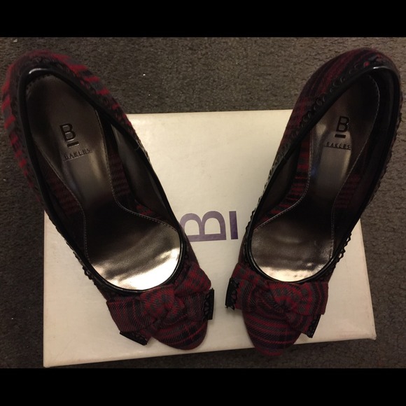 Relisting poshed shoes