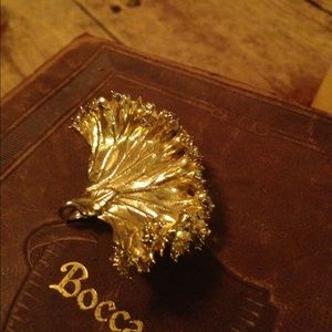 Kale Necklace Pendant.