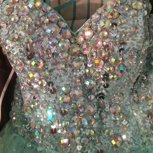 Prom Dress - Picture 3 of 4