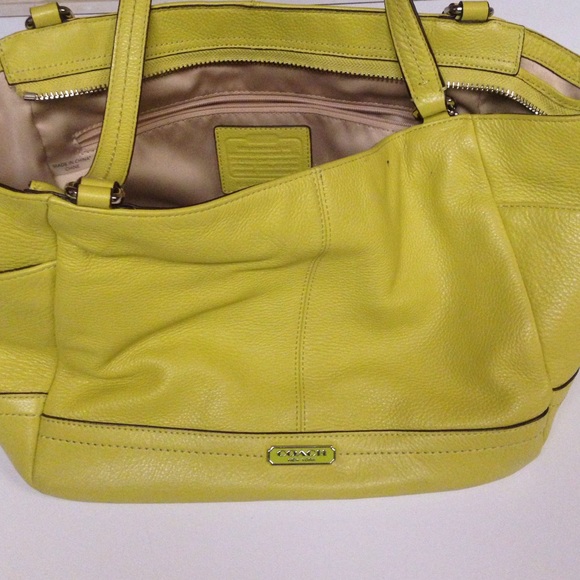 Coach purse and wallet