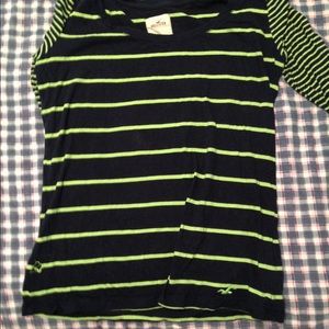 Hollister shirt never worn