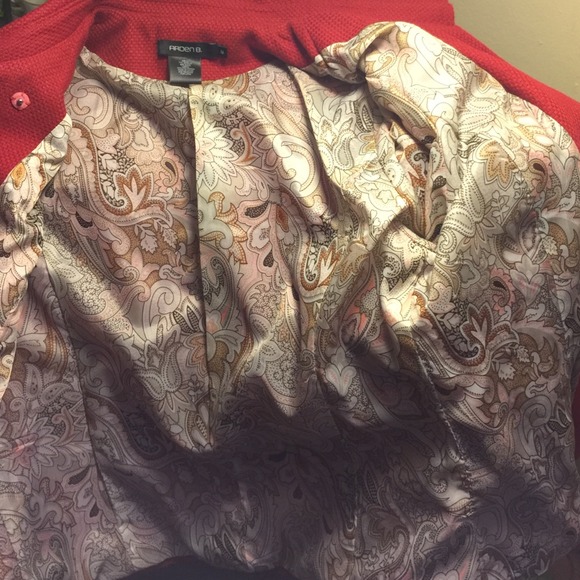 Arden B. - Jacket 😍 HOST PICK - Picture 4 of 4