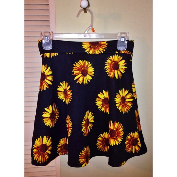Pacsun Sunflower Skater Skirt