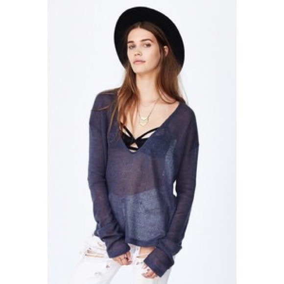 BDG Sweater