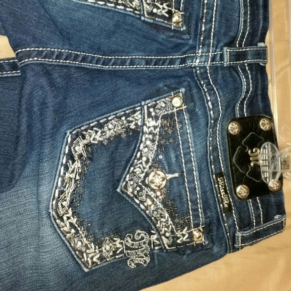 Miss Me Boot JEB0768L. 34 Inseam