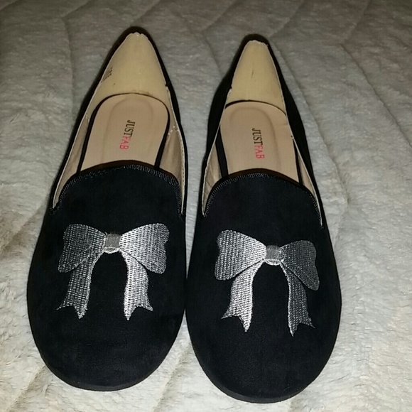 🎉HP 1/31🎉Sweet girlie flats - Picture 2 of 3