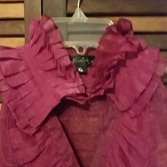 Top - Picture 2 of 4