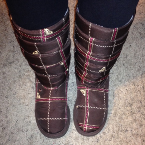 Brown Roxy boots
