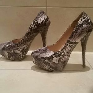 Python print pumps!