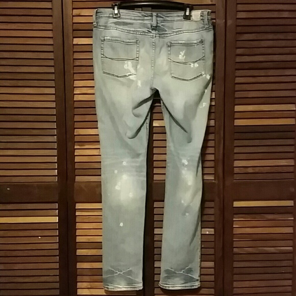 JEANS - Picture 4 of 4