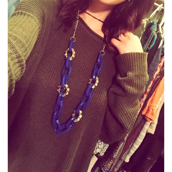 Royal Blue Chain Necklace!!