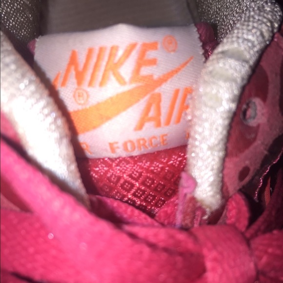 nike cheetah print shoes pink