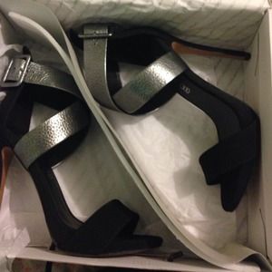 NEW Aldo heels