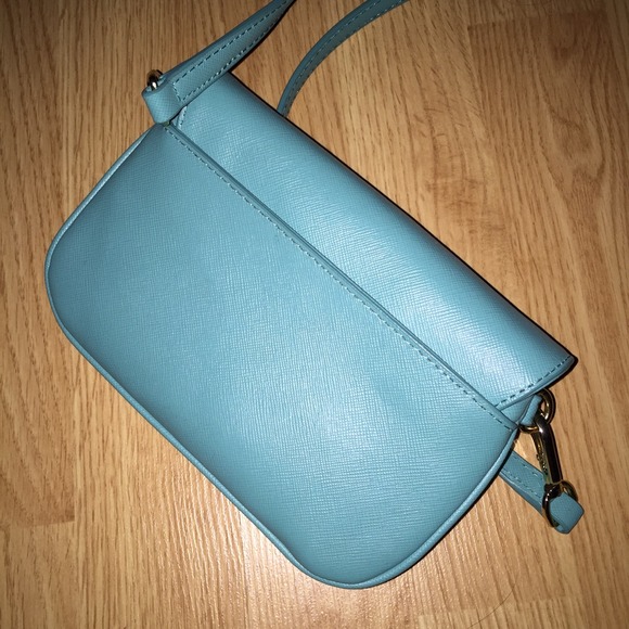 Authentic Tory Burch cross body - Picture 3 of 4