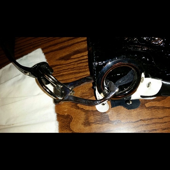 Handbag - Picture 4 of 4